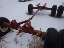 1901898