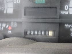 1906758