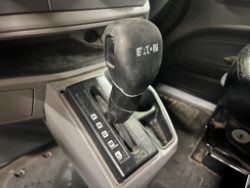 1912805