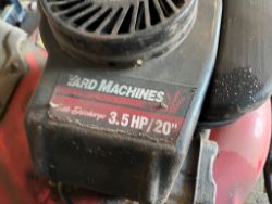 1924620