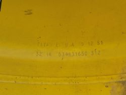 1947352