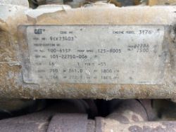 1957643