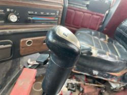 1957663