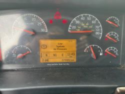 1975401