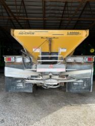 1975674