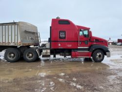 1979385