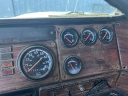 1979673