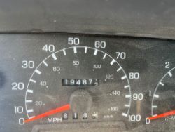 2047617