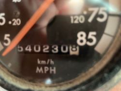 2051624
