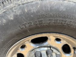 2093348