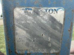 2095573