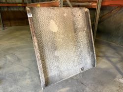 auction-item