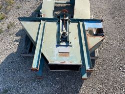 2105388