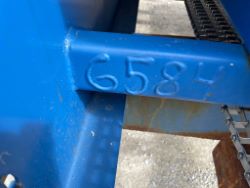 2118589
