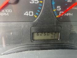 2160913