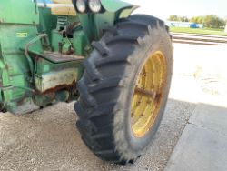 2161058