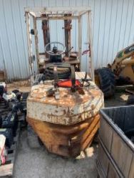 2163843