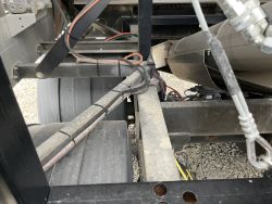 2165584