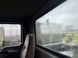 2202826