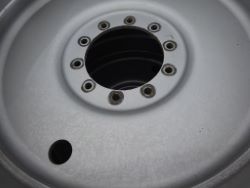 2206570