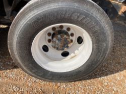 2239577