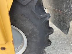 2208446