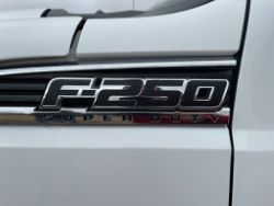 2237518