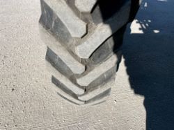 2238289