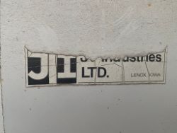 2241121