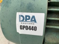 2243919