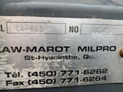 2245582