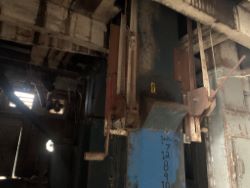 2245606