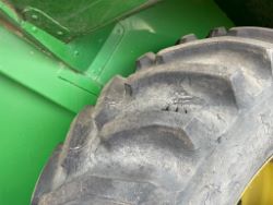 2248318