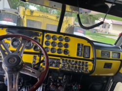 2256983