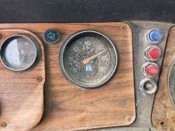 2267582