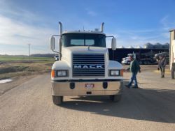 2269904