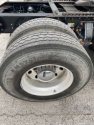 2271858