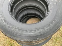 2235664