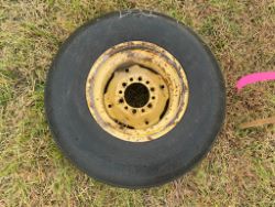 2235733