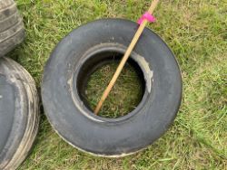 2235834