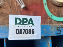 2279368