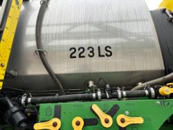 2294396
