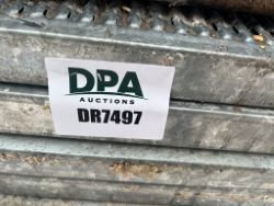 2315043