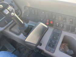 2290098