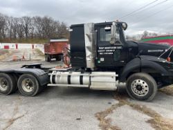 2295203