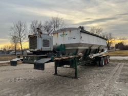2330962