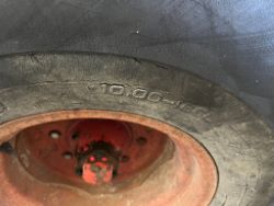 2348319