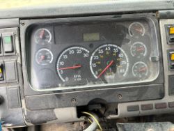 2363305