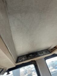 2373371
