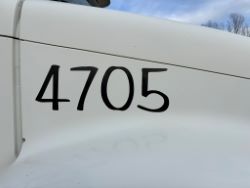 2373562
